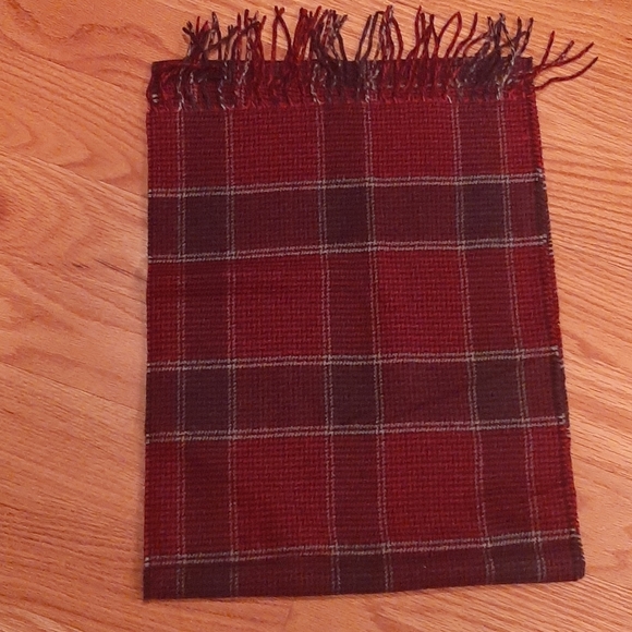 Unisex scarf/wrap - Picture 1 of 2